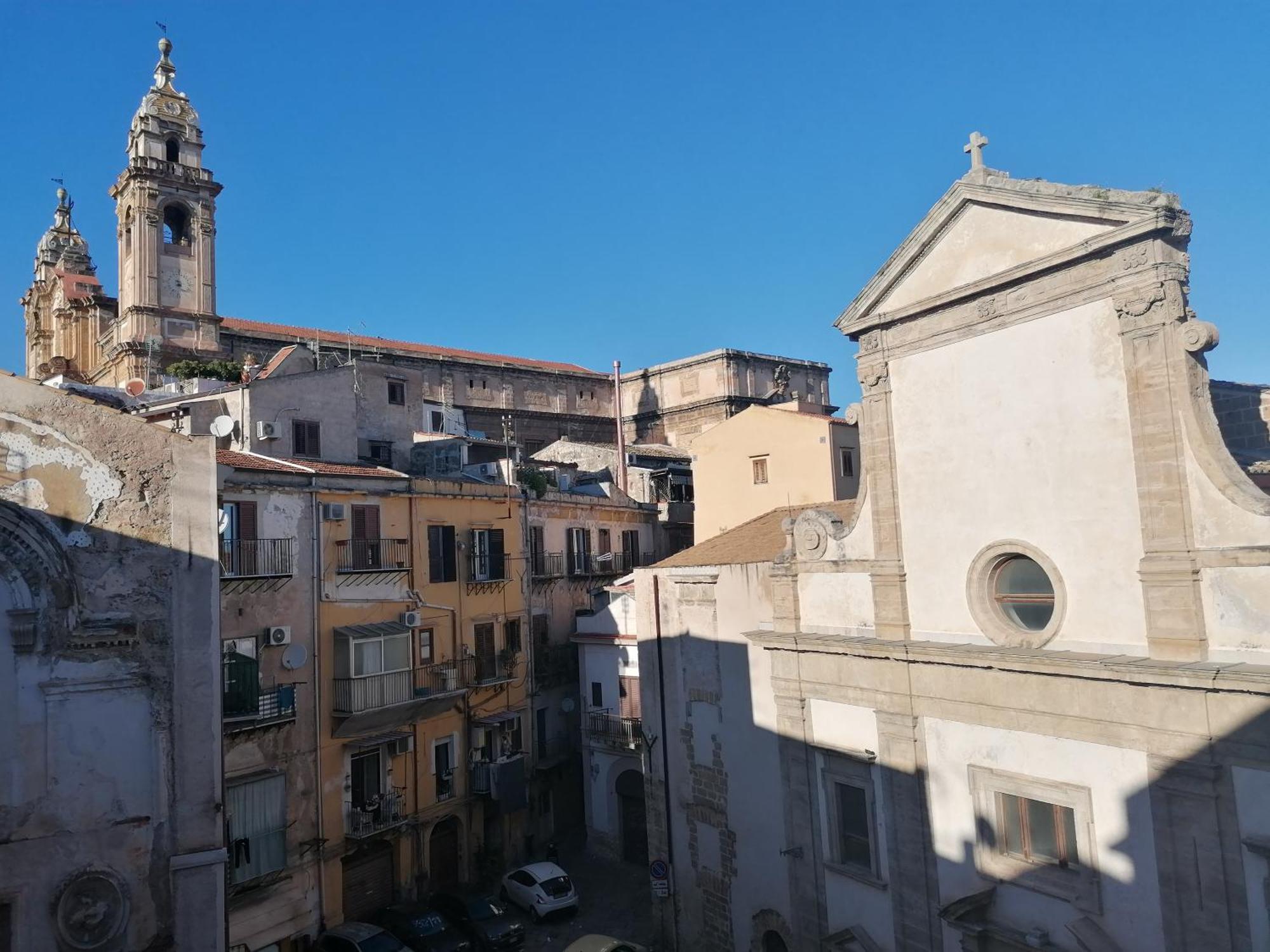 I Canti Comfort Rooms Palermo Eksteriør bilde