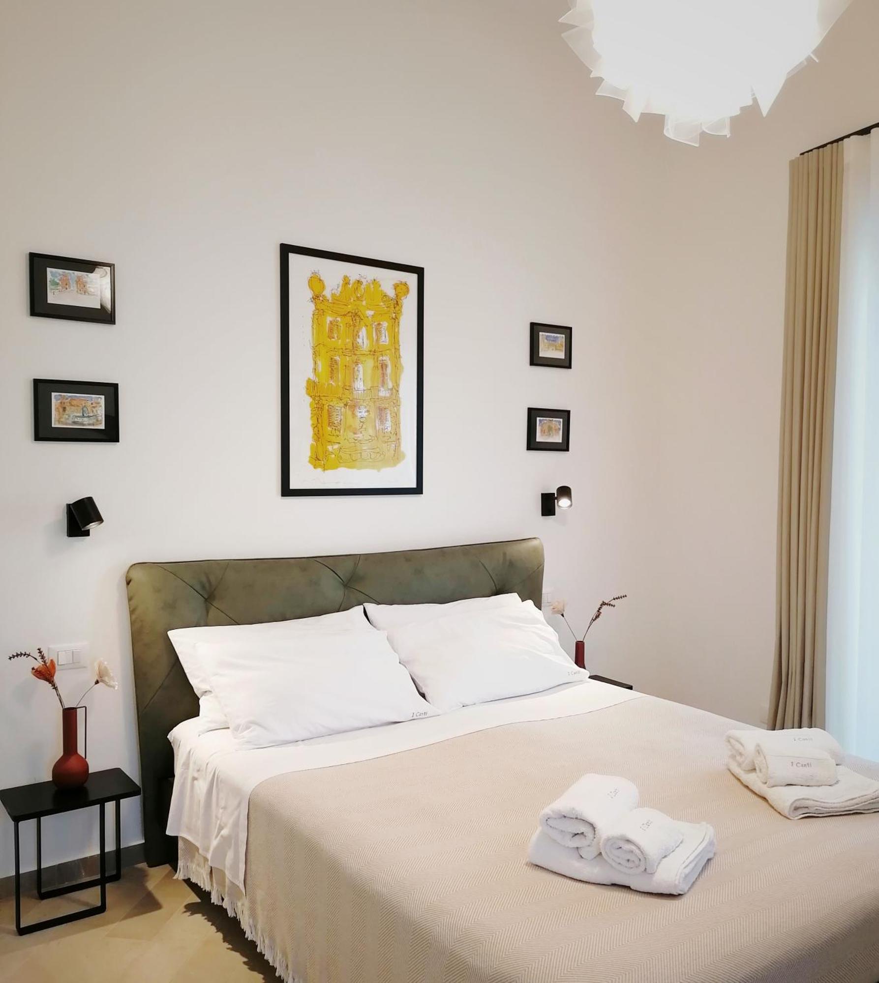 I Canti Comfort Rooms Palermo Eksteriør bilde